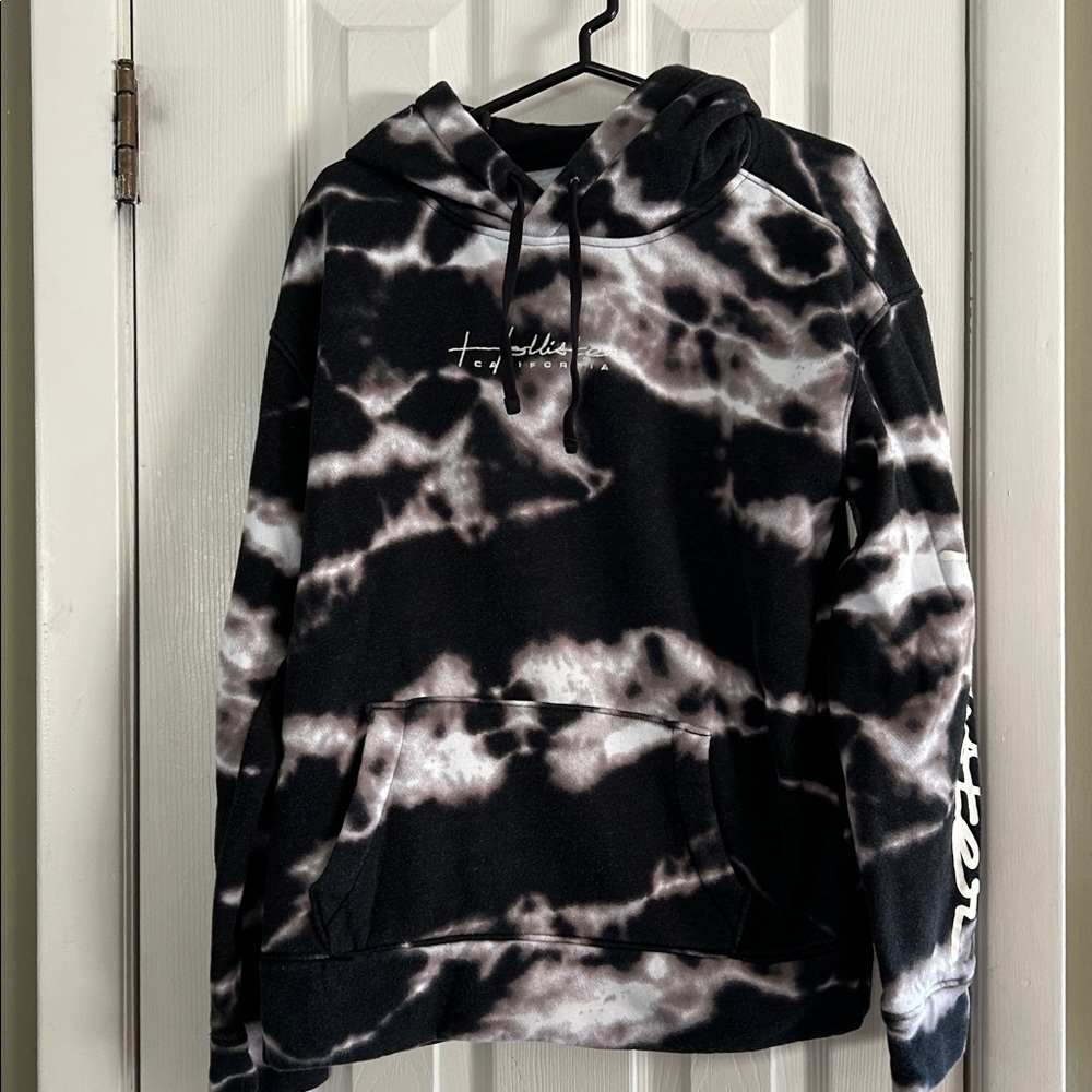 HOLLISTER CALIFORNIA TIE-DYE. PULLOVER HOODIE SIZE S